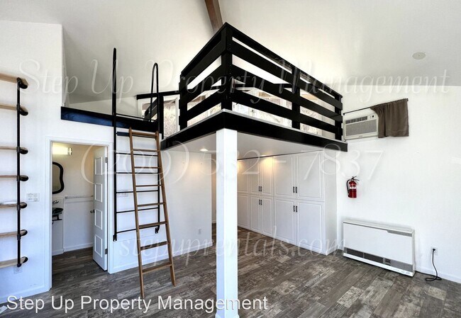 Foto del edificio - Studio, 1 bath House - 243 W Stockton St