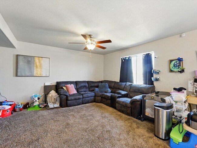 Building Photo - 10734 Witcher Dr