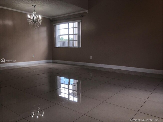 Foto del edificio - 5132 SW 121st Ave