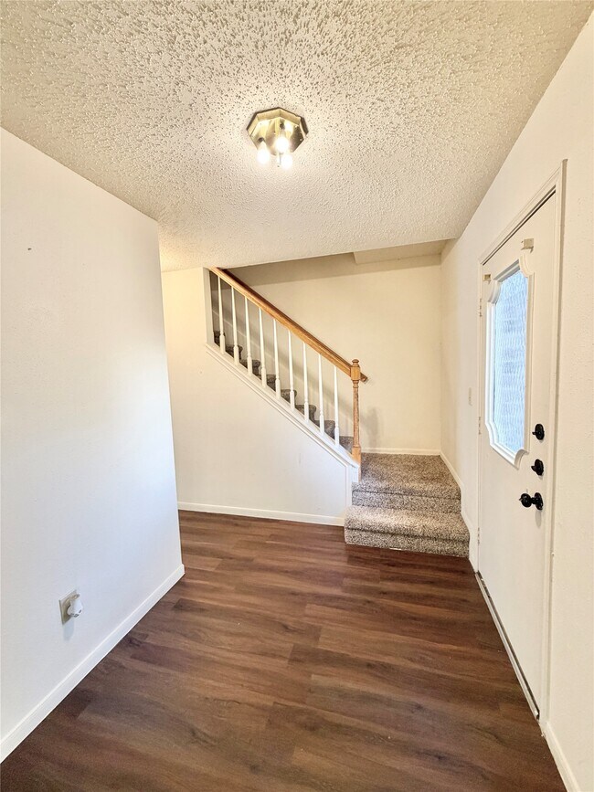 Foto del edificio - 17210 Colony Creek Dr