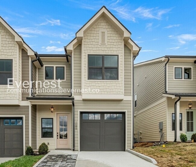 Building Photo - 1084 Noble Lp