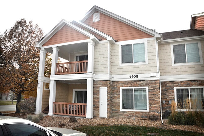 Foto del edificio - 4605 Hahns Peak Dr