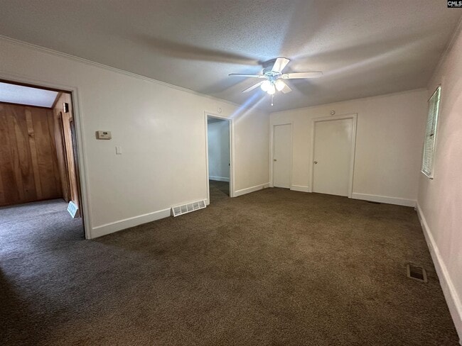 Building Photo - 1213 Summerland Dr