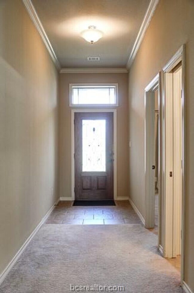 Foto del edificio - Available August 2026! Beautiful 5 Bed/4 Bath House in South College Station!
