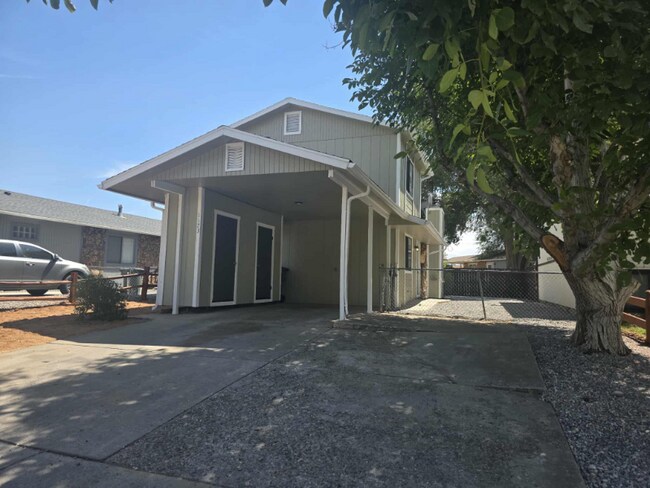 Foto del edificio - 1173 Santa Clara Ave