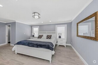 Building Photo - 318 Belle Isle Ave
