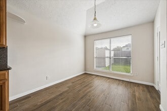 Building Photo - 10414 Chelsea Brook Ln