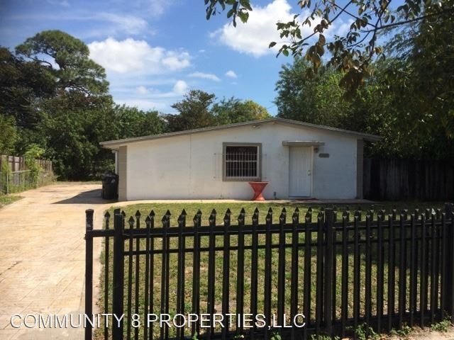 Primary Photo - 4 br, 1 bath House - 1607 NW 15 TER