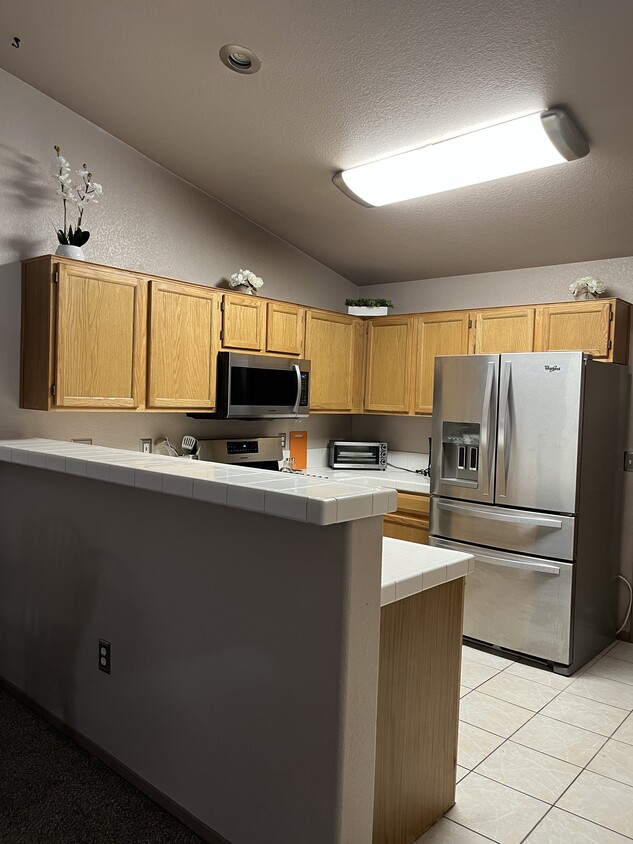 Kitchen with new appliances - 156 Painted Valley St