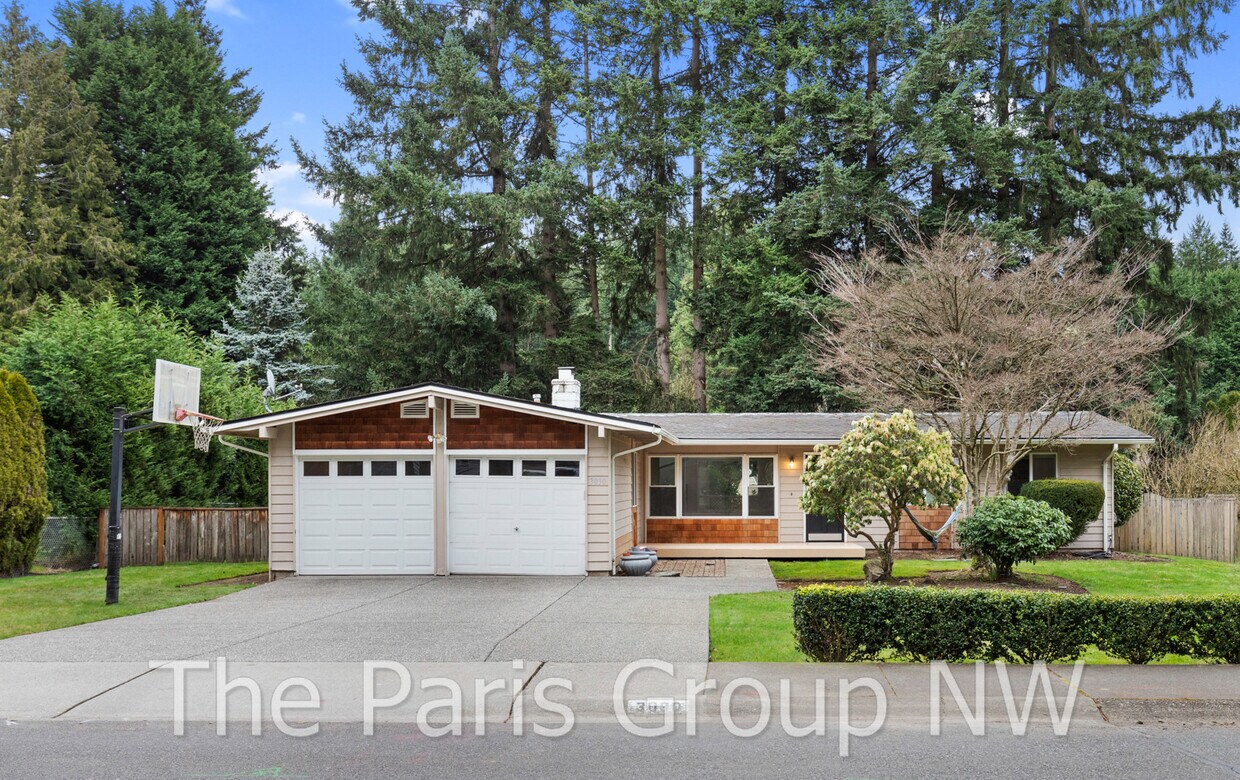Primary Photo - 3030 130th Ave NE