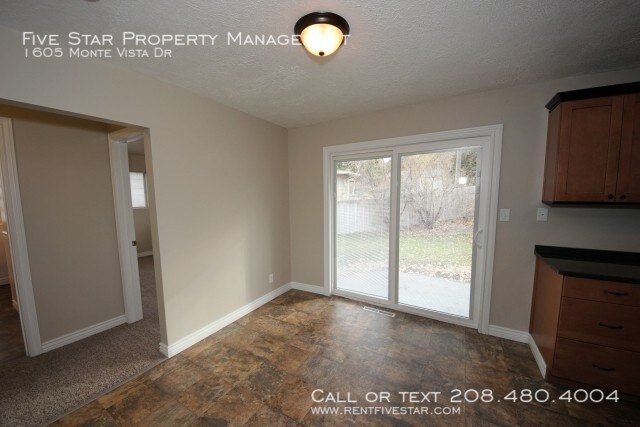 Building Photo - 1605 Monte Vista Dr