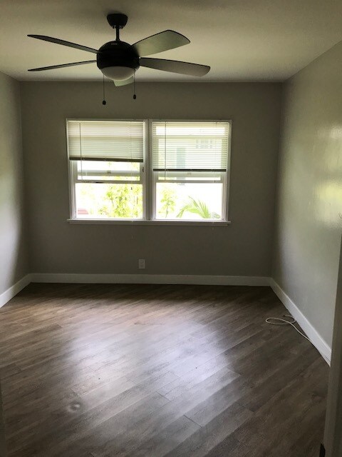 Foto del edificio - 5418 Carlton Way