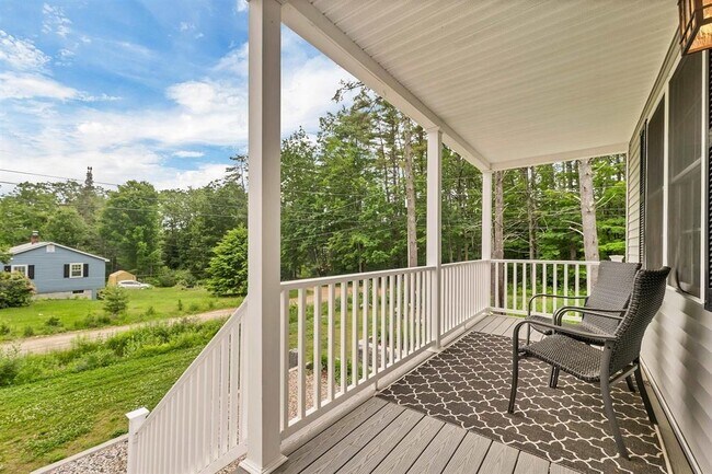 Foto del edificio - 4 Mill Pond Rd