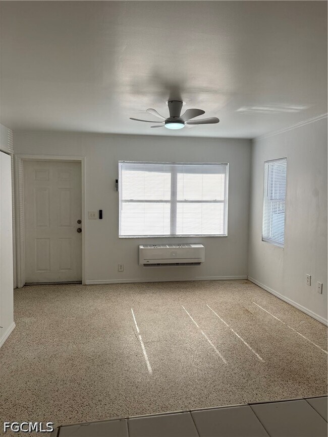 Foto del edificio - 4048 Edgewood Ave