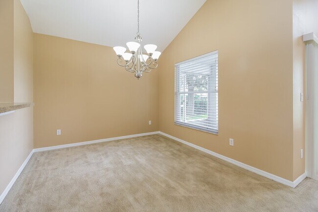 Building Photo - 500 Tuten Trail