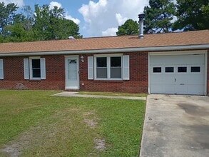 Building Photo - 410 Rams Rd