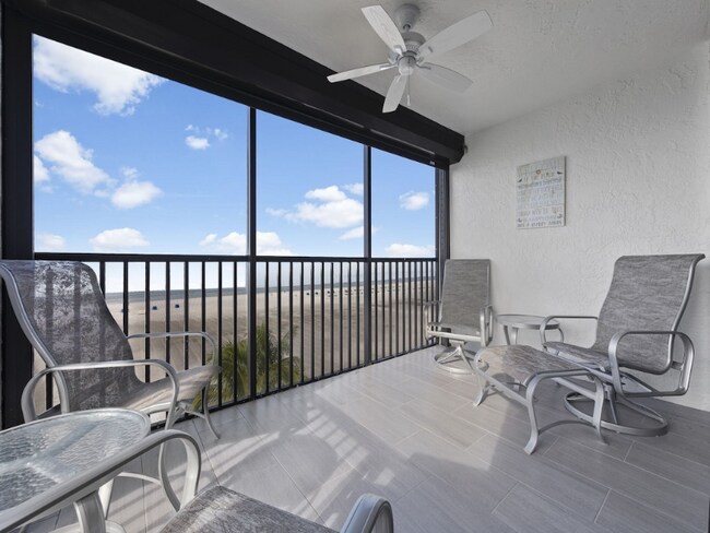 Foto del edificio - 6400 Estero Blvd