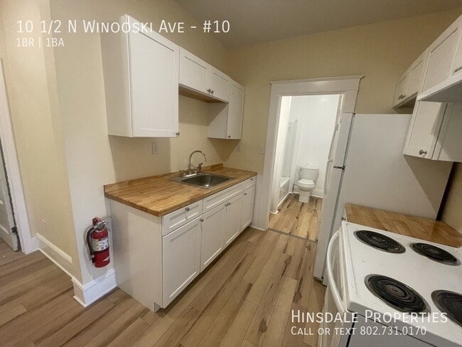 Building Photo - 10 1/2 N Winooski Ave-#10