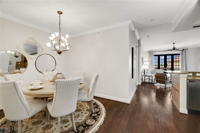 Building Photo - 26131 Fashion Dr