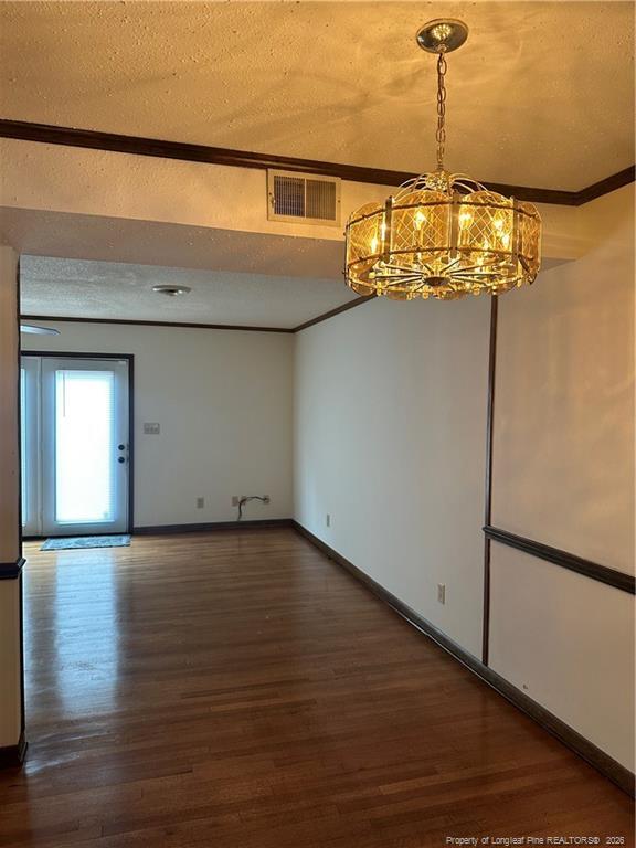 Foto del edificio - 3702 Cliffridge Dr