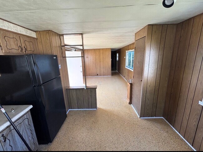Foto del edificio - 4420 W Ridge Rd