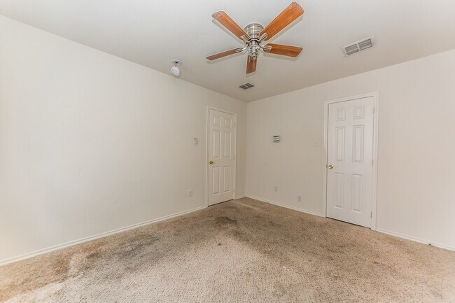 Foto del edificio - 2905 Frontier Ln