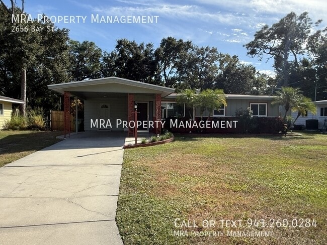 Photo - 2656 Bay St House