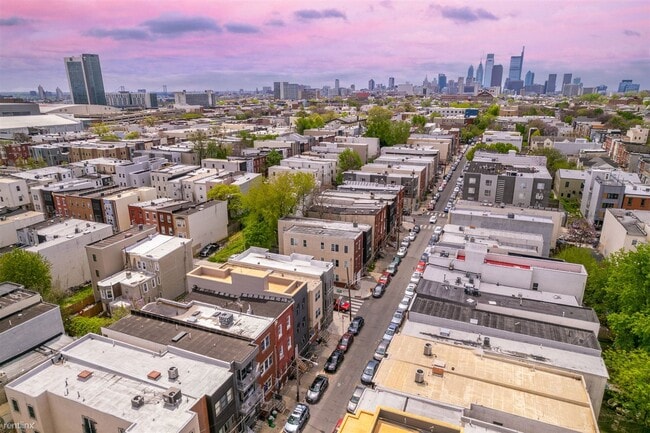 Foto del edificio - 4 br, 2 bath Duplex - 1929 N 18TH ST Unit A