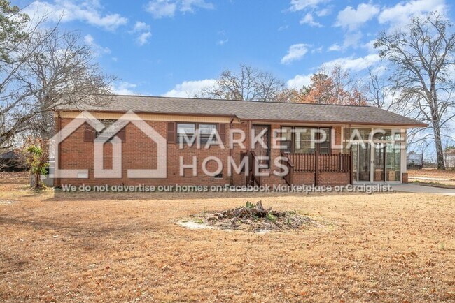 Building Photo - 33991 SC-9