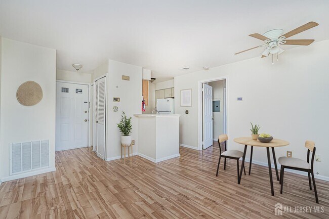 Foto del edificio - 212 Blew Ct