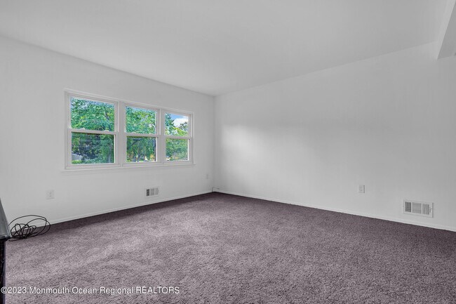 Foto del edificio - 331 Terry Ln