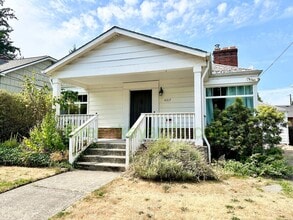 Building Photo - 4317 NE 76th Ave