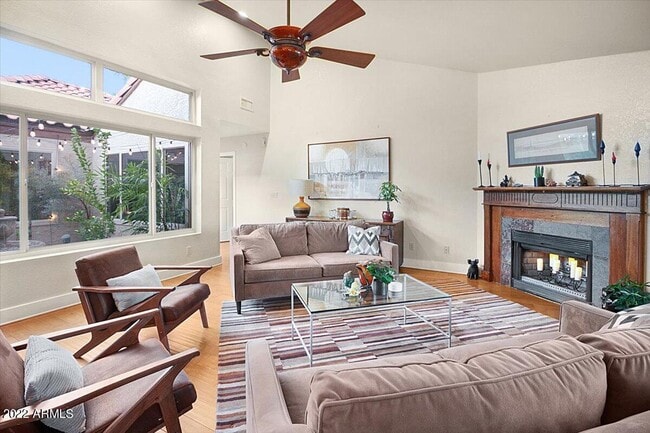 Foto del edificio - 5701 E Le Marche Ave