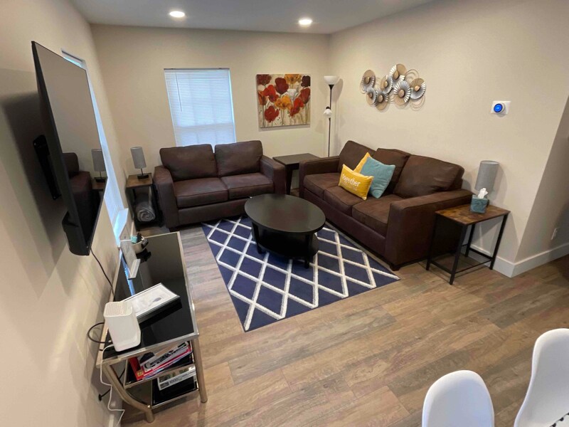 Foto principal - 1104 S State St