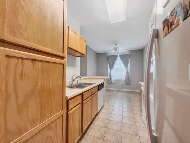 Foto del edificio - First-floor 1-bedroom, 1-bath condo - North Naples
