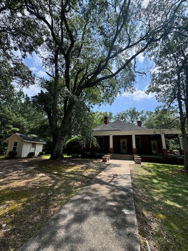 Building Photo - 56 Frost School Rd