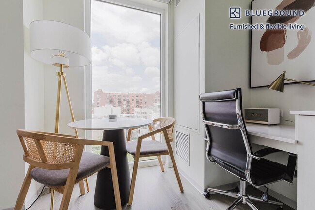 Foto del edificio - 343 W Schiller St