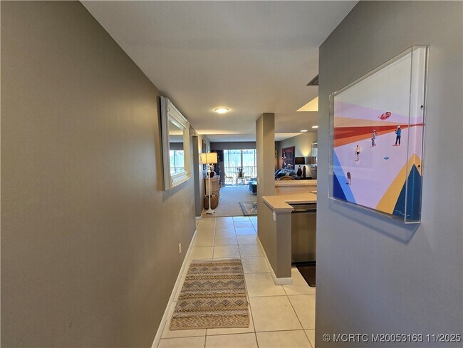 Foto del edificio - 5564 NE Gulfstream Way