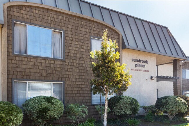 Foto del edificio - Elan Sandrock Place