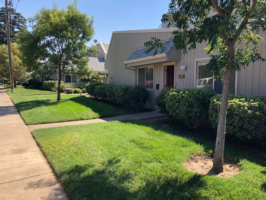1131 Downing Ave Unit 1131, Chico, CA 95926 Condo for Rent in Chico