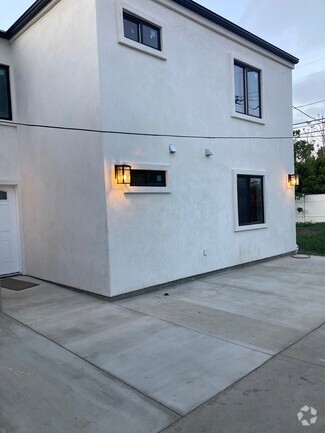 Building Photo - 4514 9th Ave