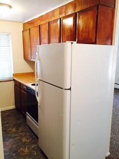 Primary Photo - 1090 N Clarkson St