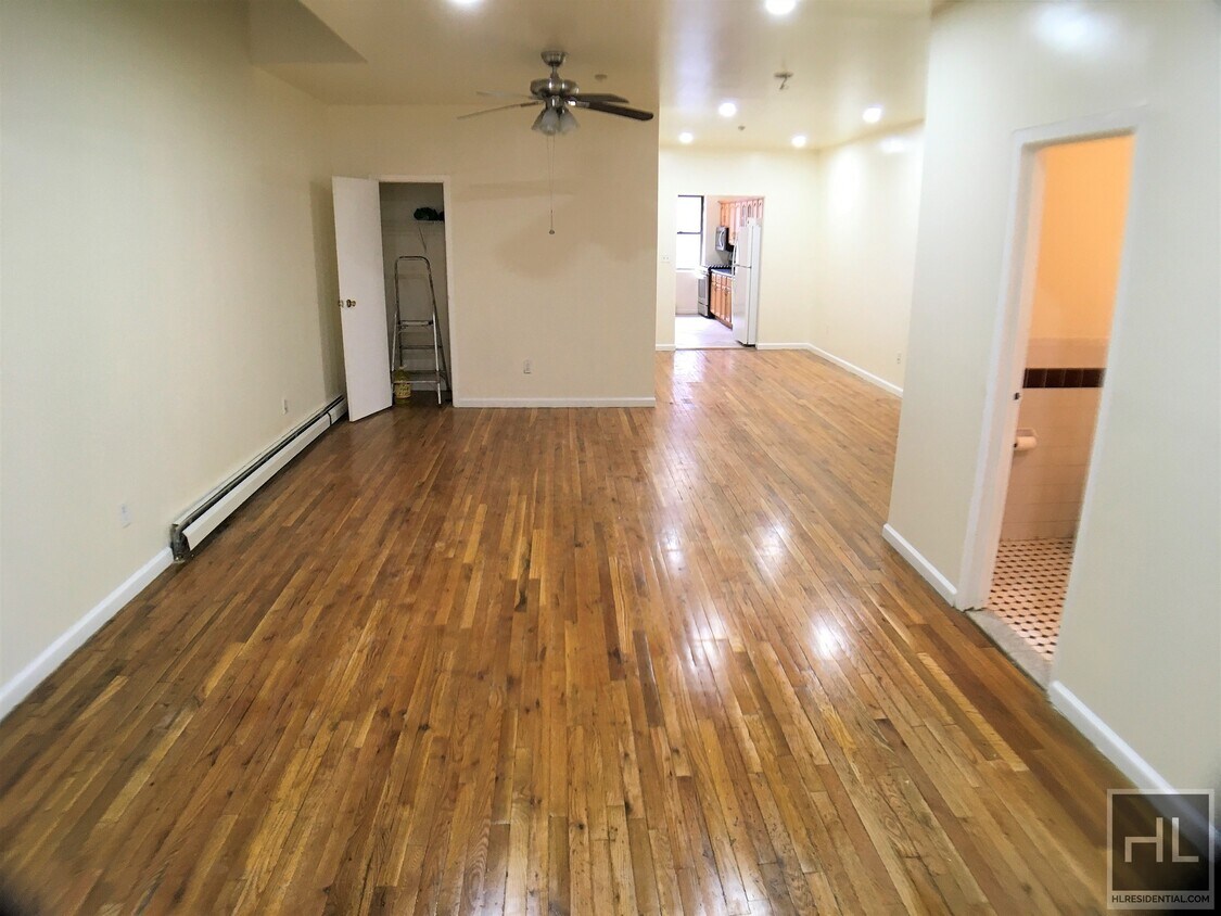 Primary Photo - 1285 Fulton St