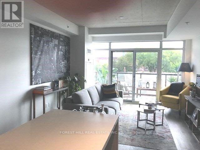 Photo du bâtiment - 109 Ossington Ave