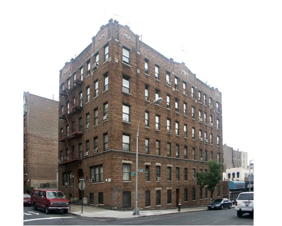 Primary Photo - 235-237 E 202nd St