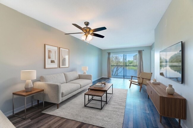Building Photo - 2226 N Cypress Bend Dr