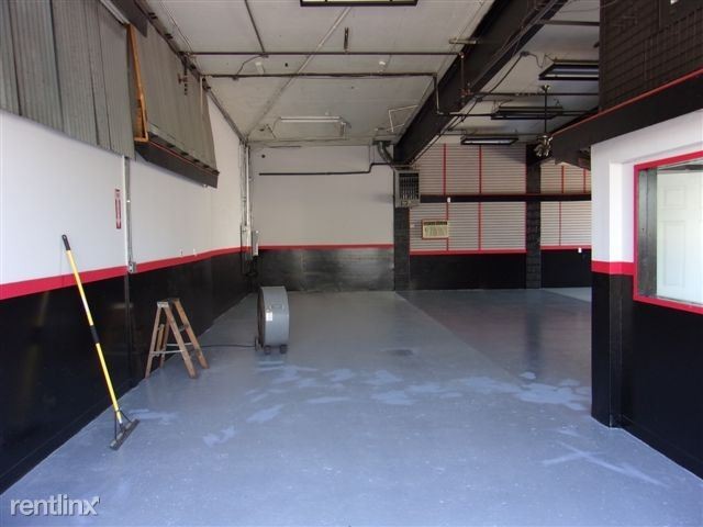 Building Photo - 46 Flint Rd