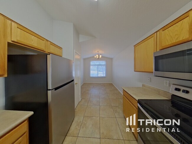 Foto del edificio - 3426 W Wayland Dr