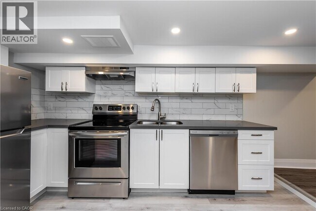 Photo du bâtiment - 98 E 26th St