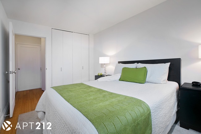 Foto del edificio - 429 E 52nd St